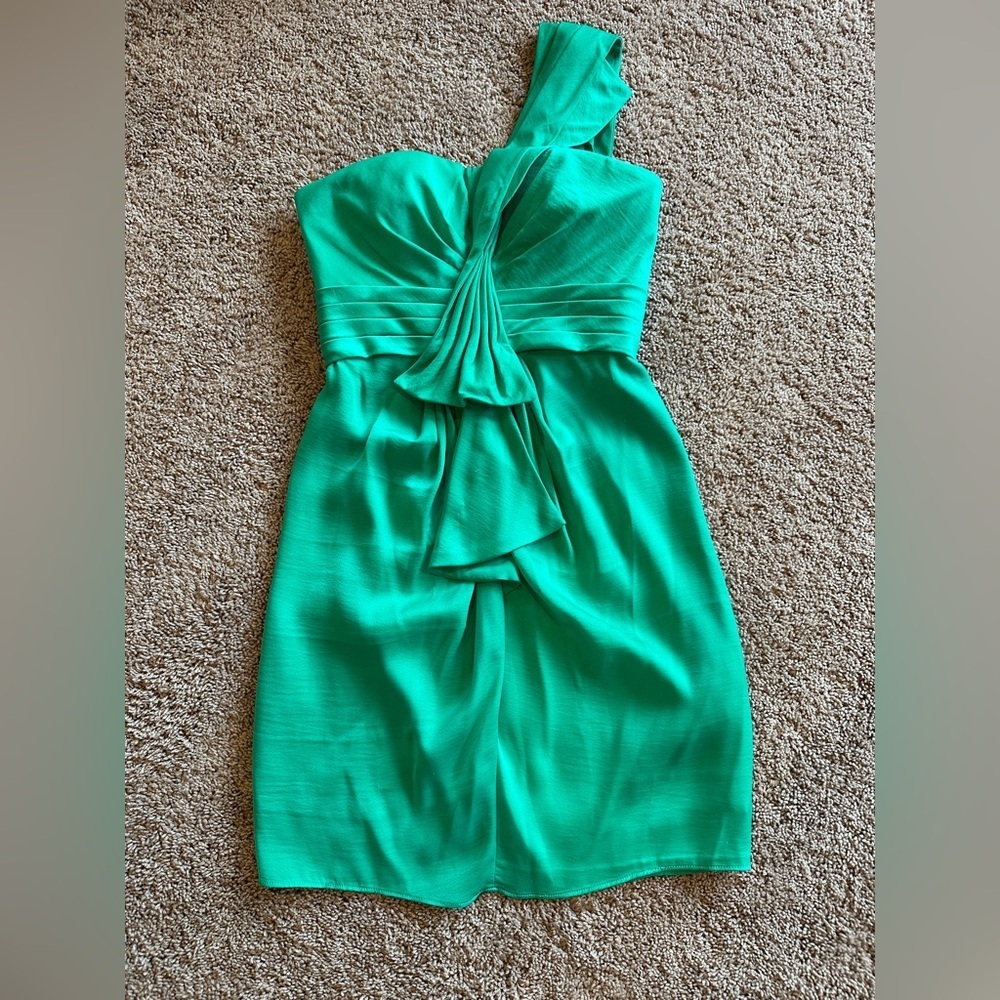 Bcbgmaxazria Emerald “Palais” one shoulder Dress| size 0